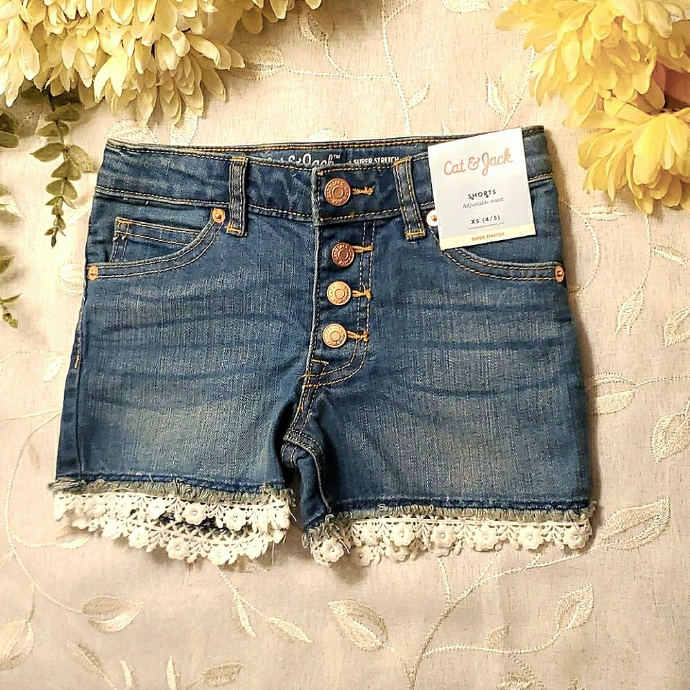 NWT Cat & Jack Denim Shorts with Lace Trim | Girls XS (4/5)